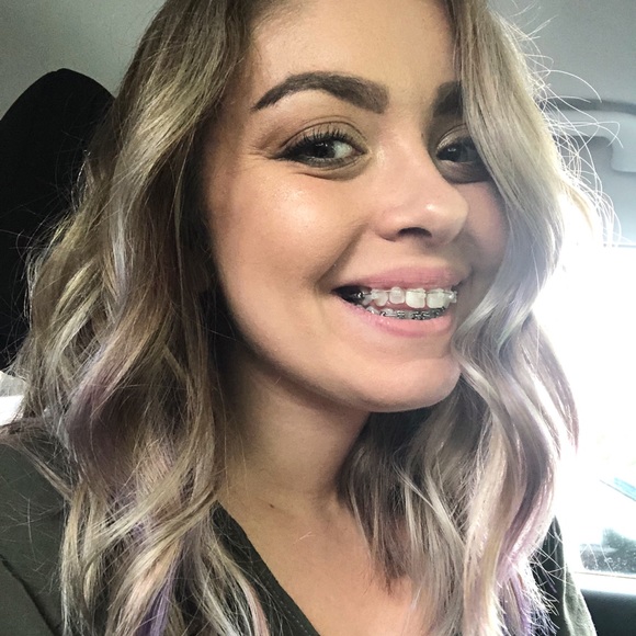 Meet your Posher, Olivia - Picture 2 of 4